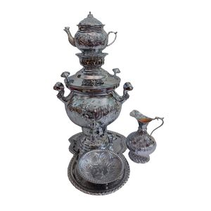 سرویس سماور گازی 5 پارچه مدل قلمزنی کد 923 ظرفیت 6 لیتر